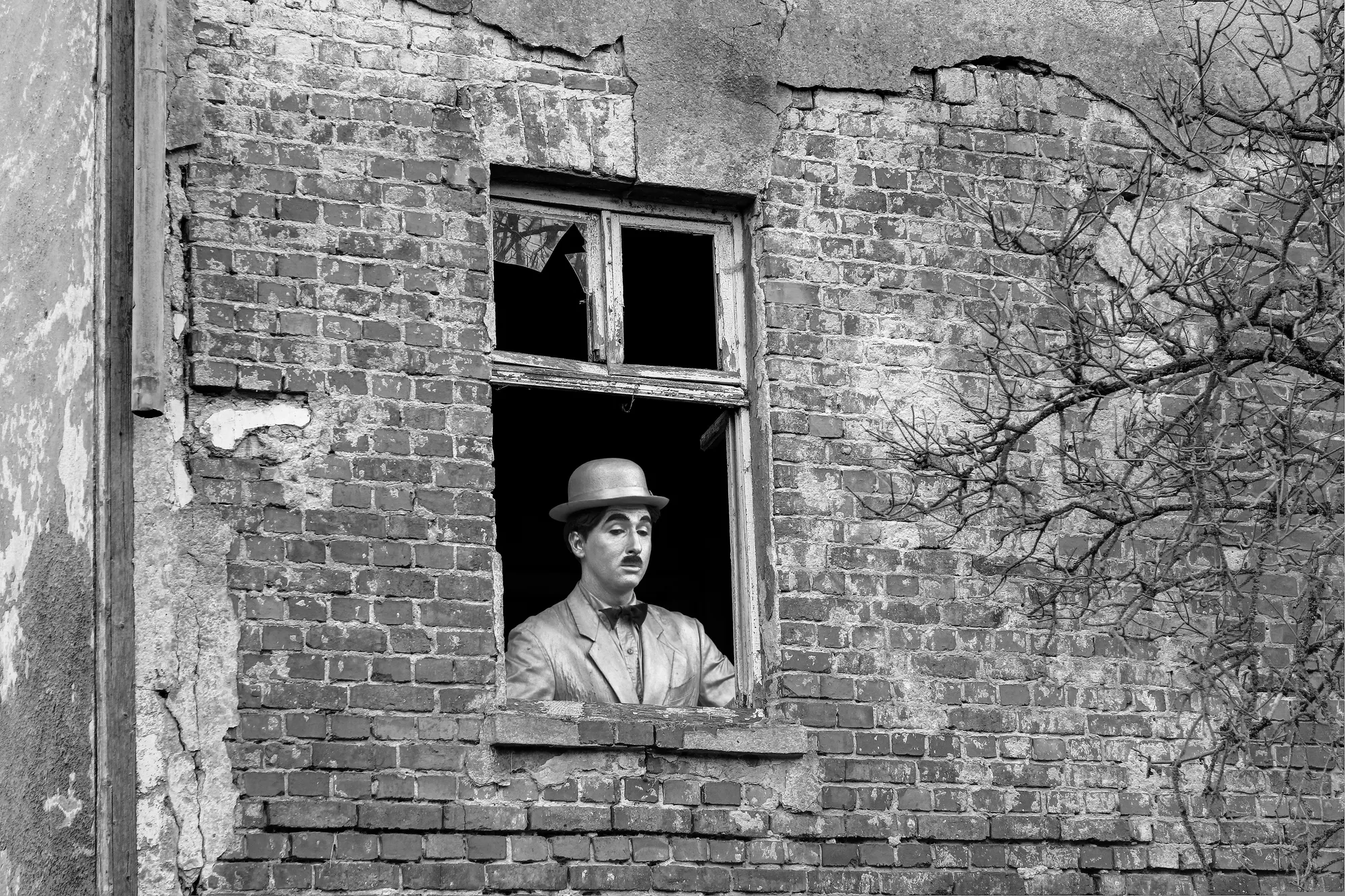 Charlie Chaplin film voice-over edit still